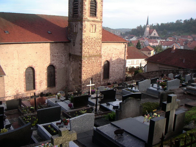 gal/Lothringen_Frankreich/Biberkirch Friedhof1.JPG